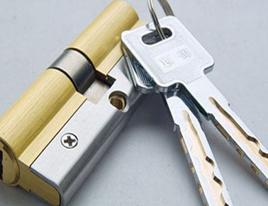 成都24小时上门开锁公司